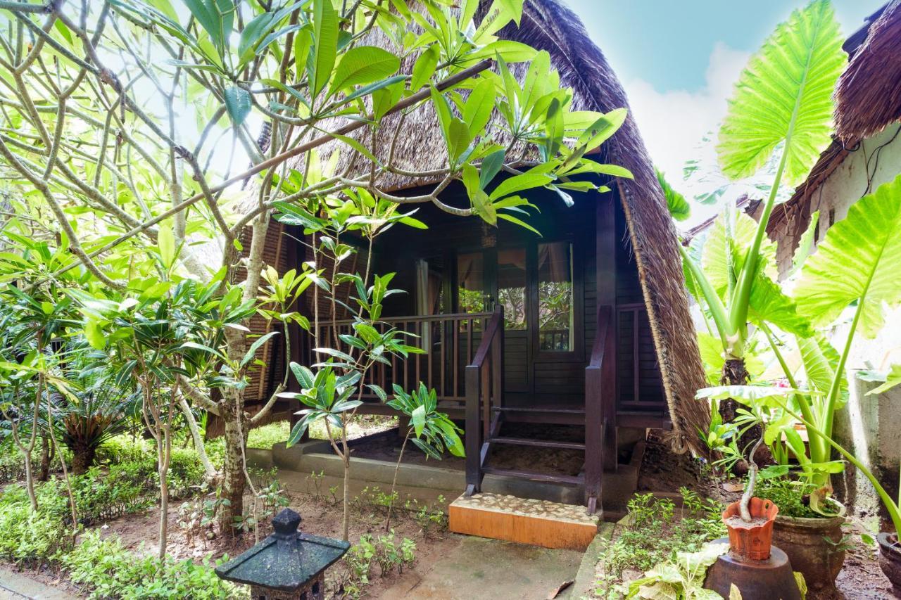 Adi Bungalow Lembongan Eksteriør billede